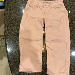 Lascana pale pink crop pants